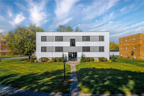 21044 Southbend Circle 4 Rocky River OH 44116