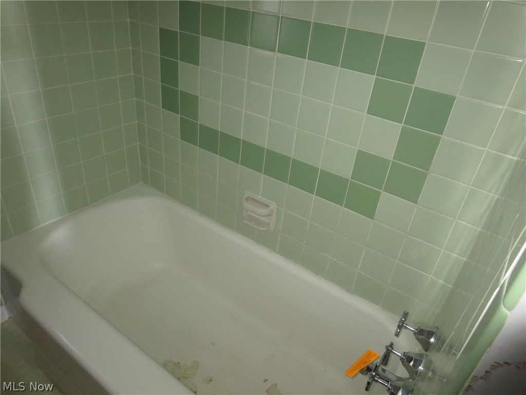 Alpha Cos Orchard Village - Residential