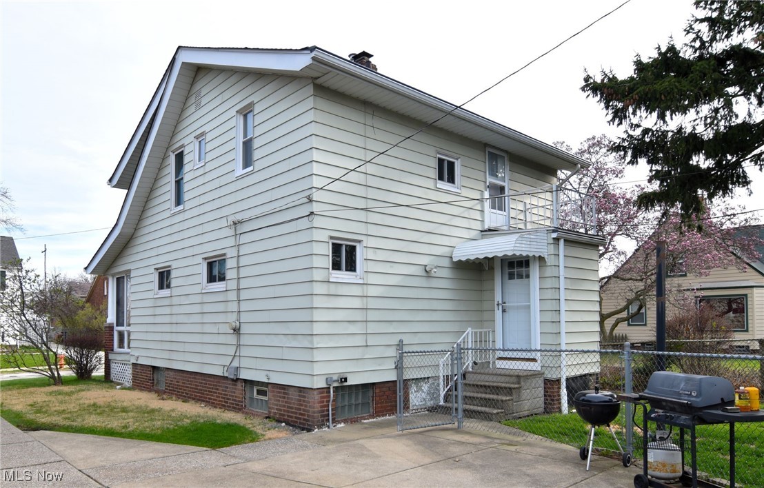 Riverside - Residential