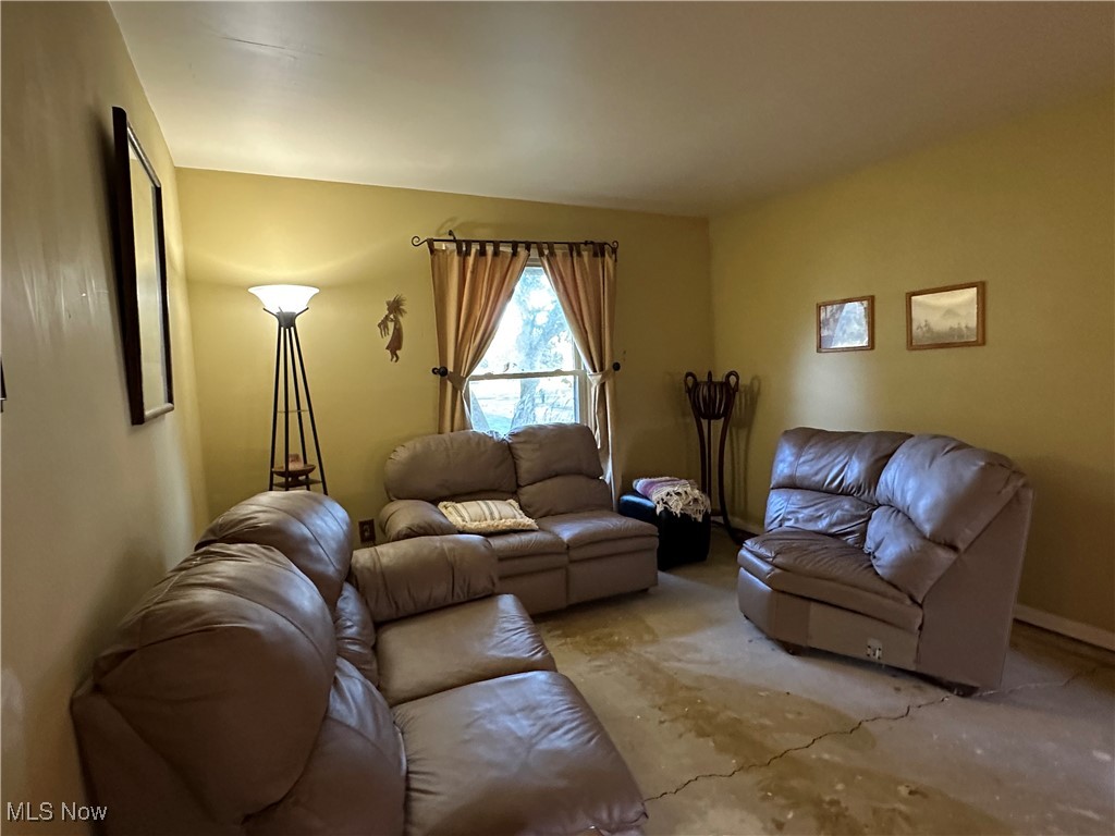 Artesian Lake Estates - Residential