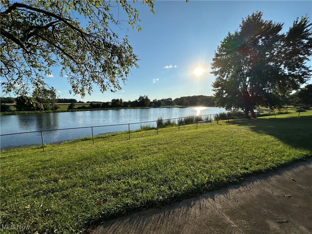 Artesian Lake Estates - Residential