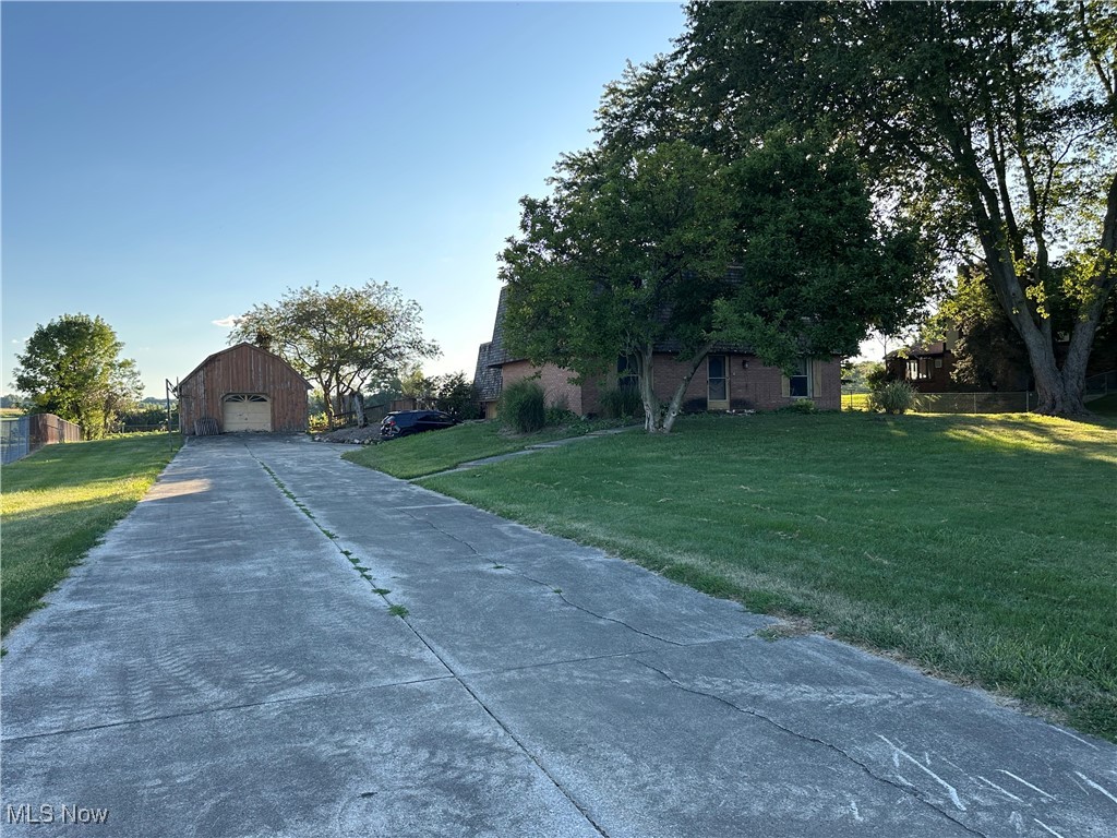 Artesian Lake Estates - Residential