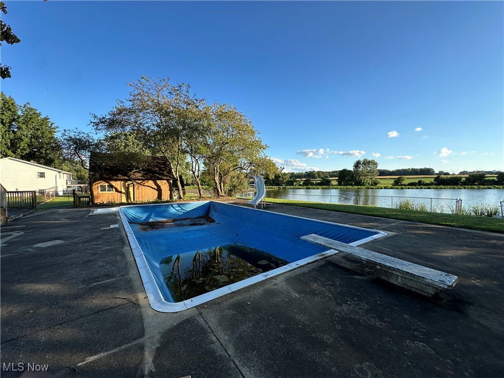 Artesian Lake Estates - Residential