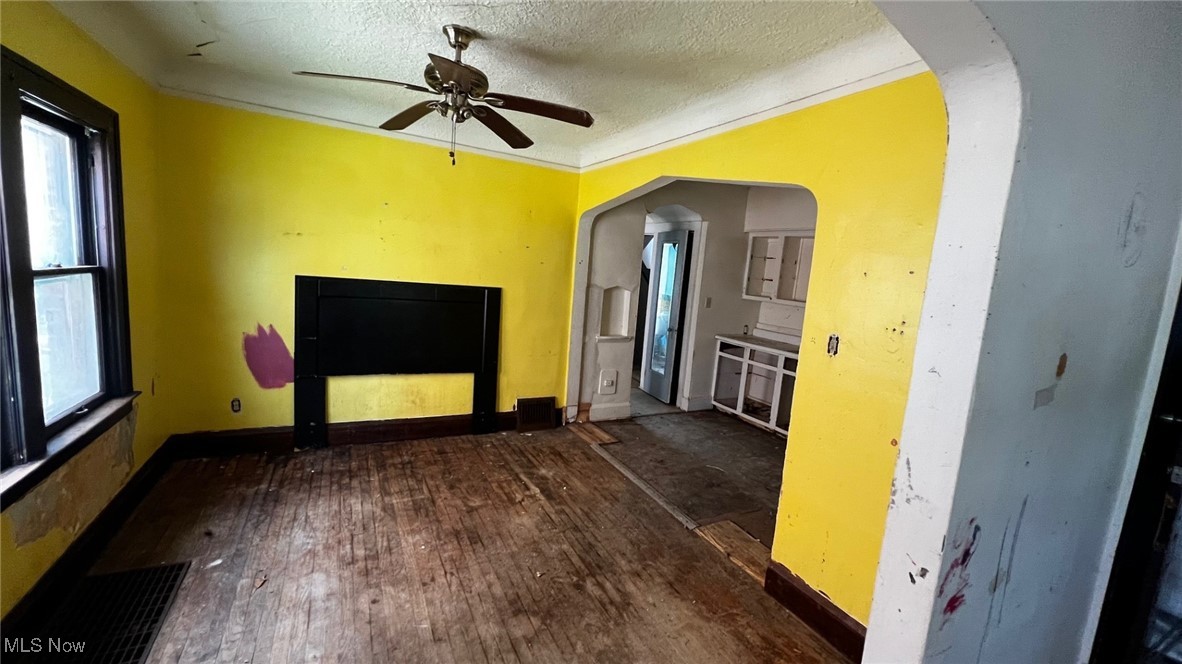 Kenwood - Residential Income