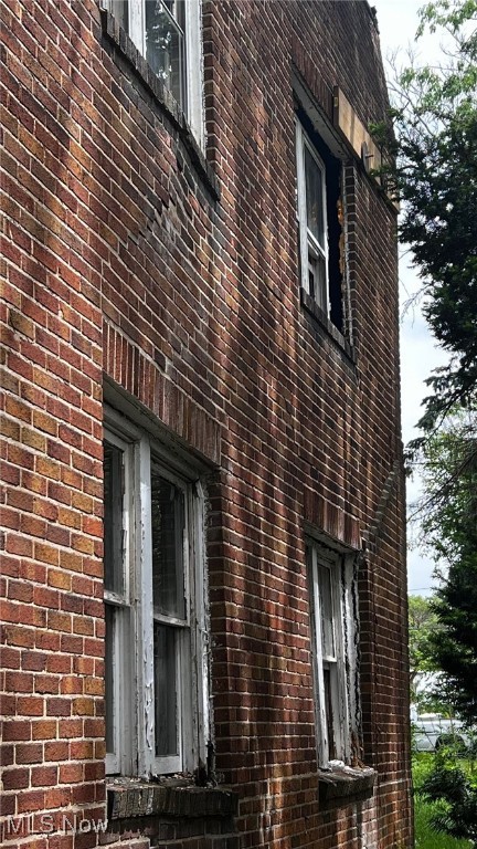Kenwood - Residential Income