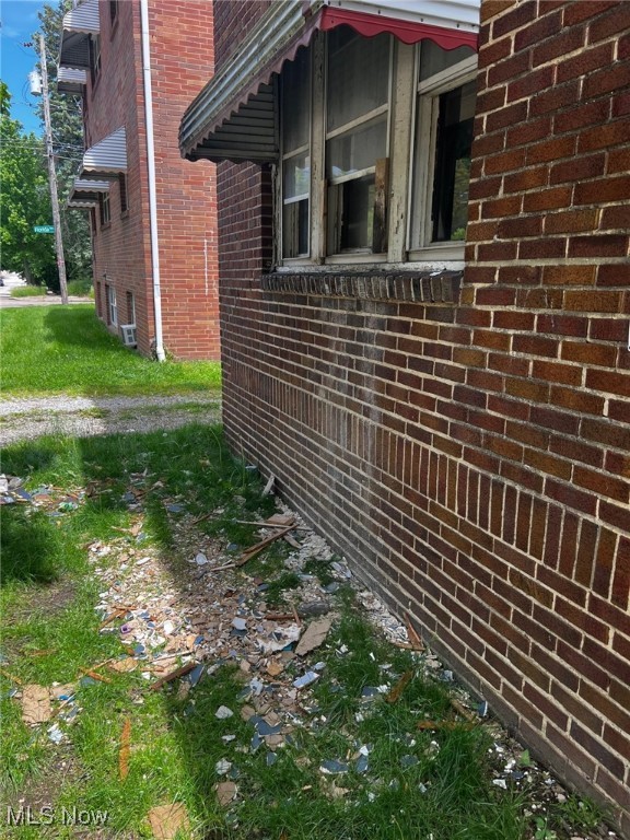 Kenwood - Residential Income