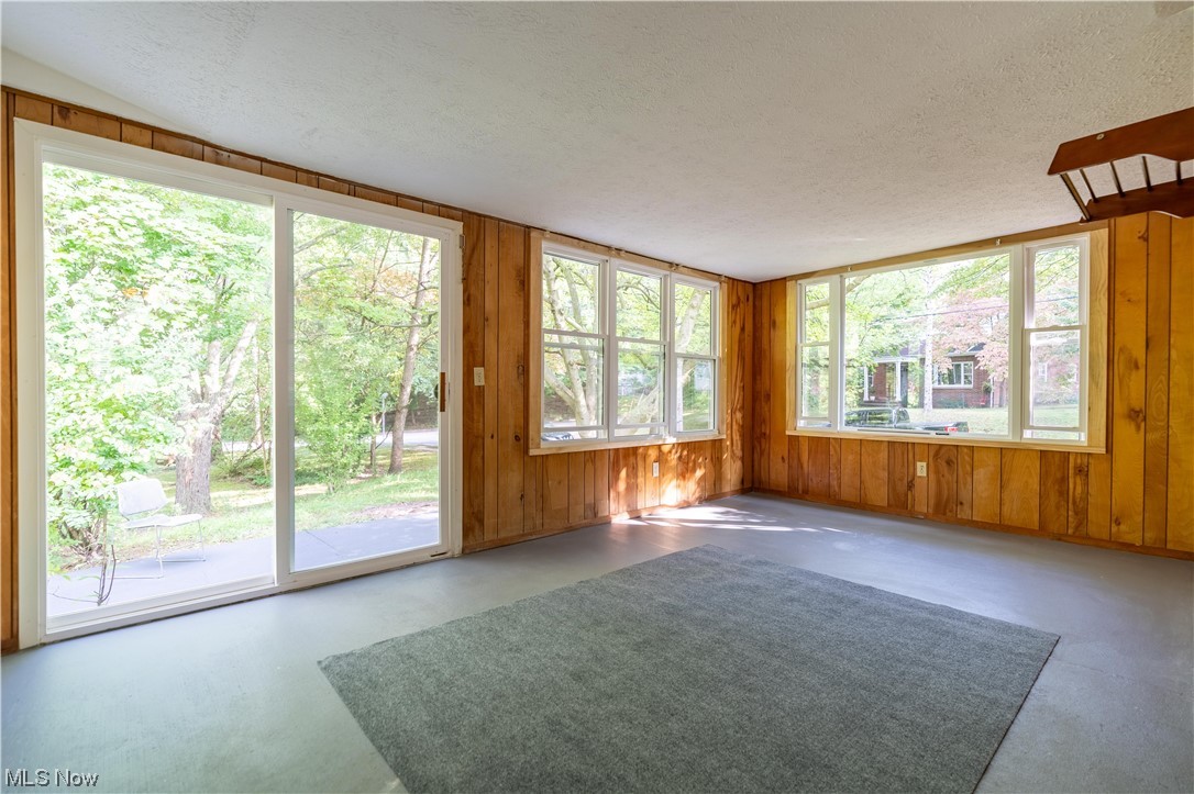 East Park Terrace - Residential