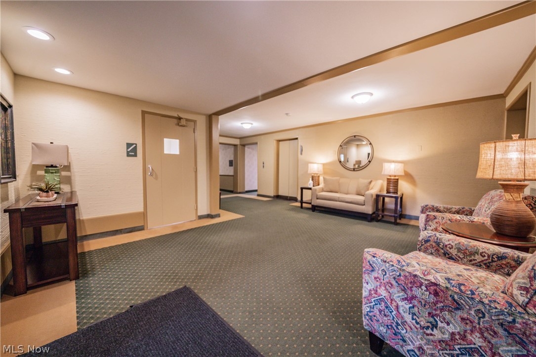 Shaker Club Condo - Residential