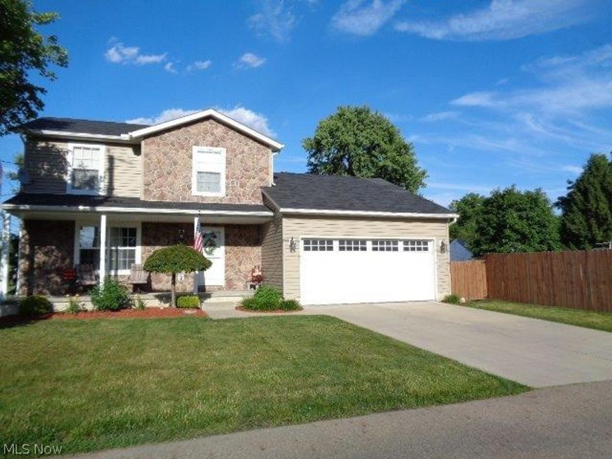 Welcome home to 747 Brewer Ave., Akron, OH  44305!  This 11 year young home offers a great place for entertaining.  Outside you will enjoy your deck situated in your private fenced in yard.  The yard is quite large and is perfect whether your kids have two legs or four.  Inside you'll have plenty of space to host family get togethers.  This home features a large eat-in kitchen with granite counter tops, family room with sliders to the deck and private yard.  Other features include a formal living and recreation area in the basement.