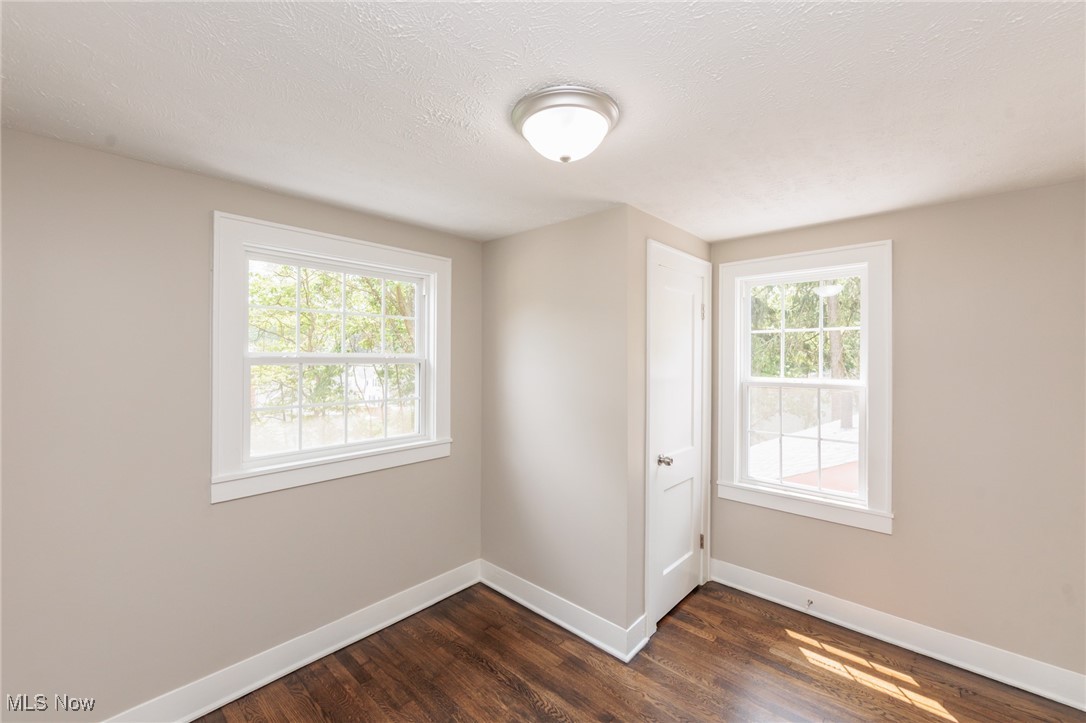 Chestnut Broad Acres - Residential