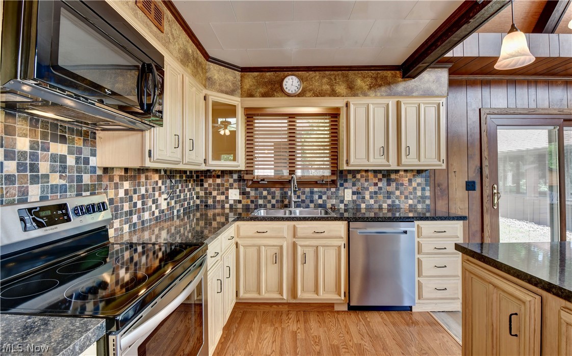 Paradise Point Allotment 01 - Residential