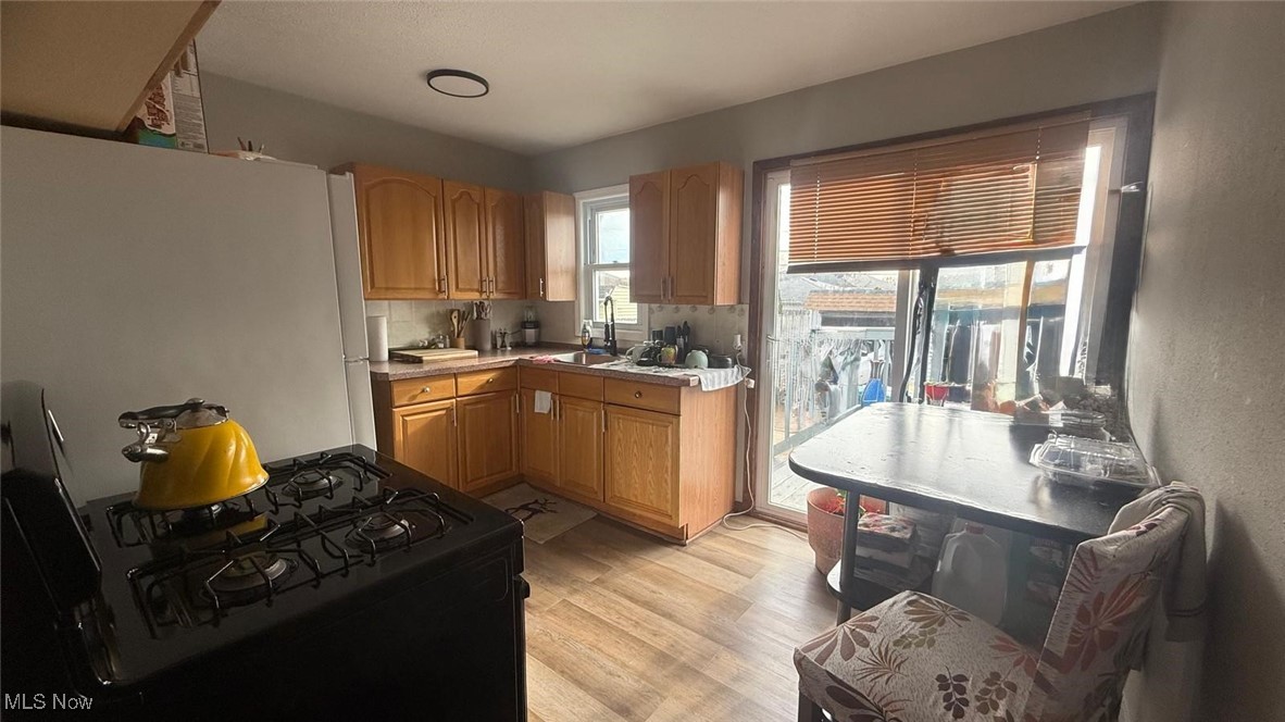 Home Park Land Cos Dunham Turne - Residential