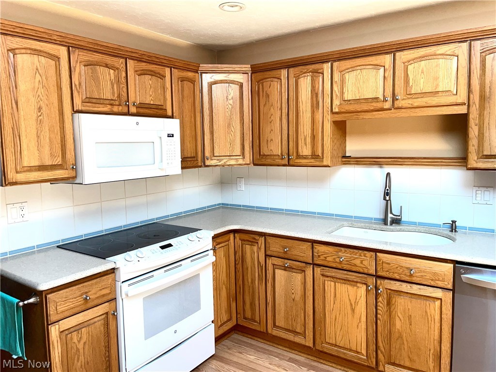 7280 Lancelot Drive