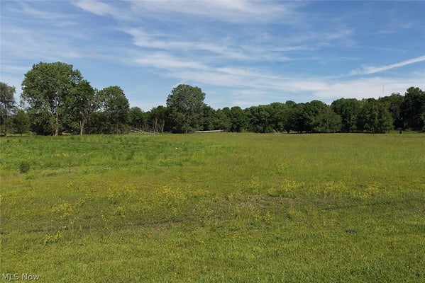 OXFORD ST, DOVER, OH 44622 - Image e6c464d8a2aaf142d9030cb9210e3ec0/1051920064