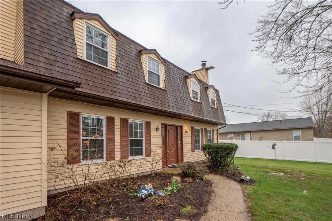 Pleasant Woods Condo - Residential