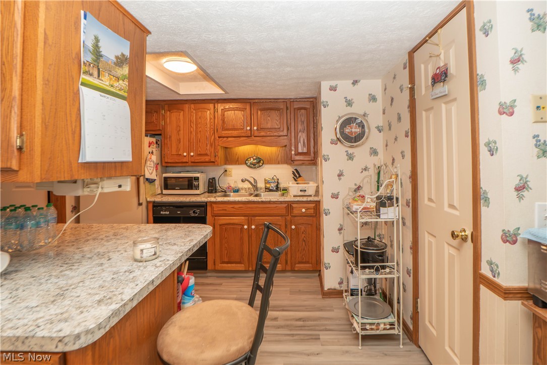 Pleasant Woods Condo - Residential