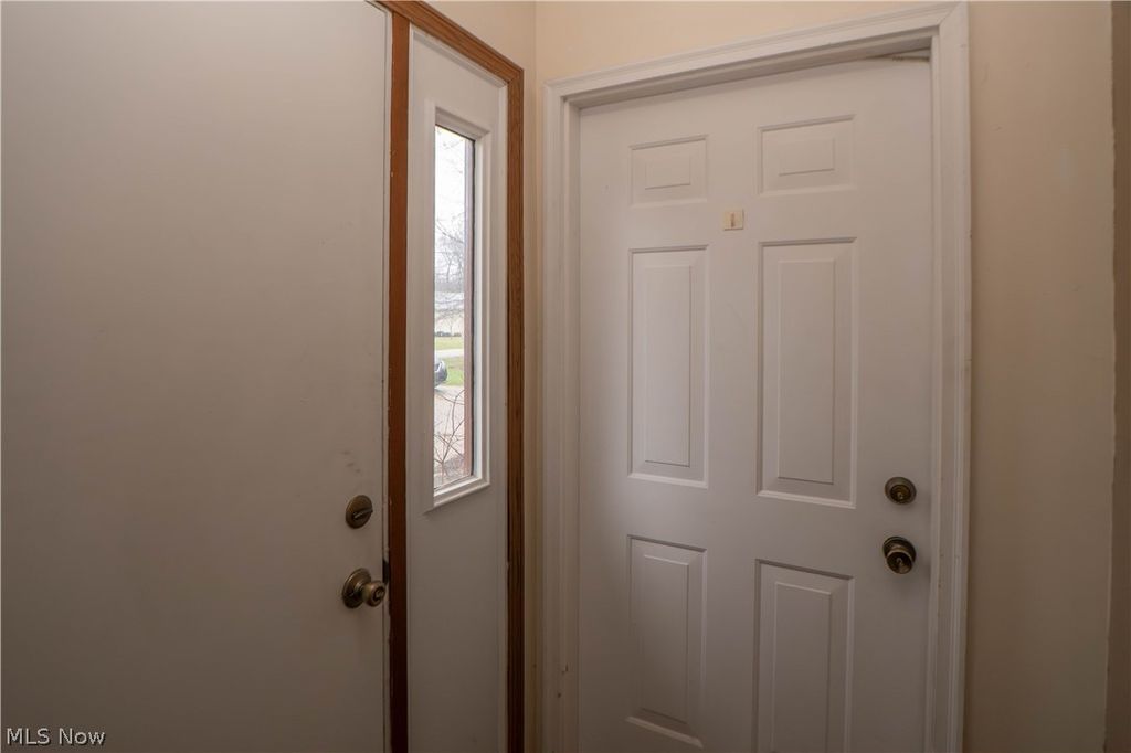 Photo of 3070 Lancer Street NW, North Canton, OH 44720 (MLS # 5196824)