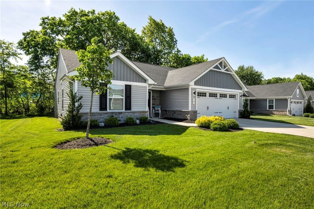 Photo of 141 W Spring Drive, Elyria, OH 44035 (MLS # 5212459)