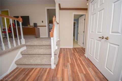 Tiny photo for 18086 Winchester Court, Strongsville, OH 44136 (MLS # 5197742)