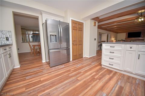 Tiny photo for 18086 Winchester Court, Strongsville, OH 44136 (MLS # 5197742)