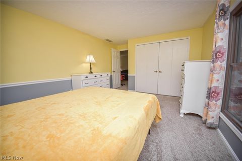 Tiny photo for 18086 Winchester Court, Strongsville, OH 44136 (MLS # 5197742)