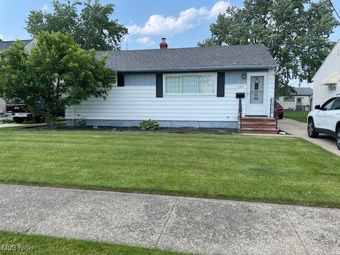 15444 Fayette Boulevard Brook Park OH 44142