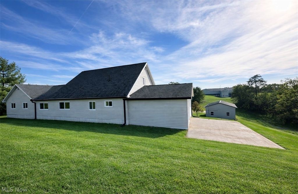 Photo of 1556 Mcgill Road, Vincent, OH 45784 (MLS # 5199545)