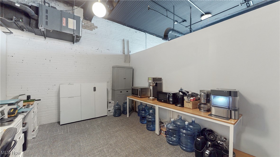 Cleveland, Ohio 44113, United States, ,Residential,Active,199696