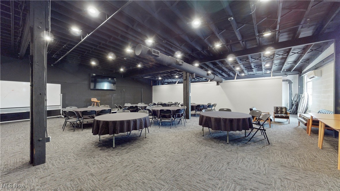 Cleveland, Ohio 44113, United States, ,Residential,Active,199696