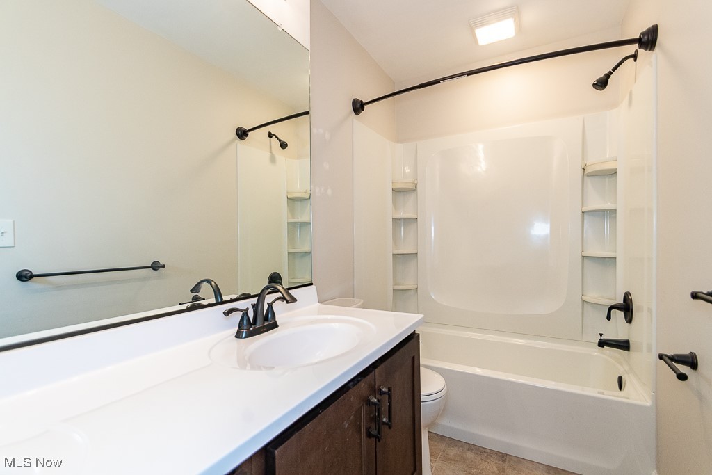 5595 Deerborn Avenue, Mentor, Ohio image 33
