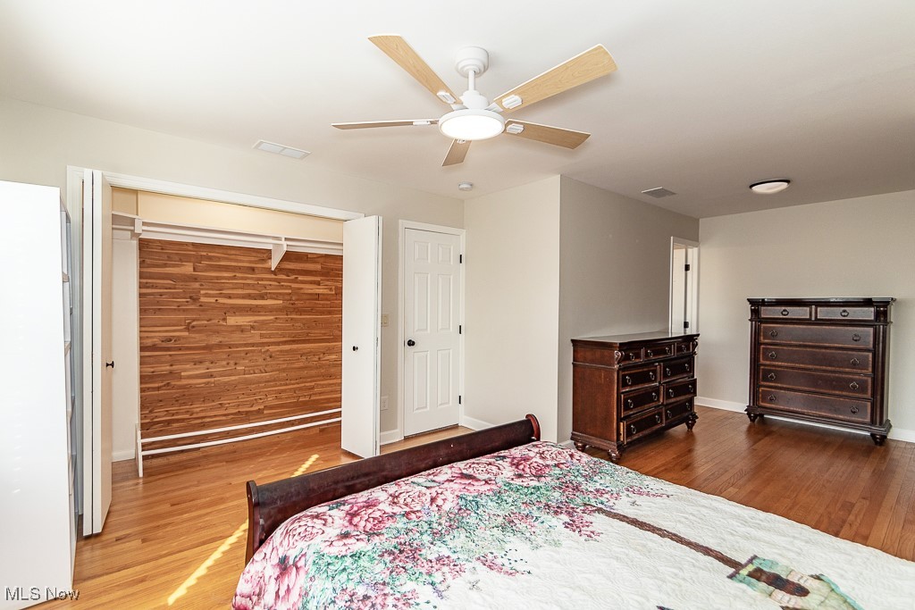 5595 Deerborn Avenue, Mentor, Ohio image 23
