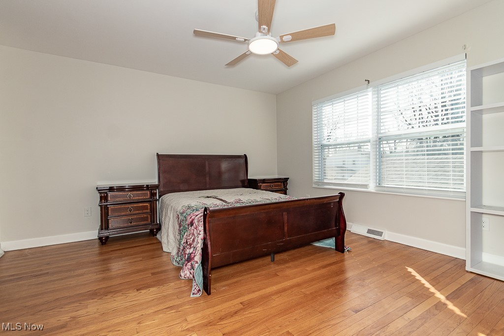 5595 Deerborn Avenue, Mentor, Ohio image 21