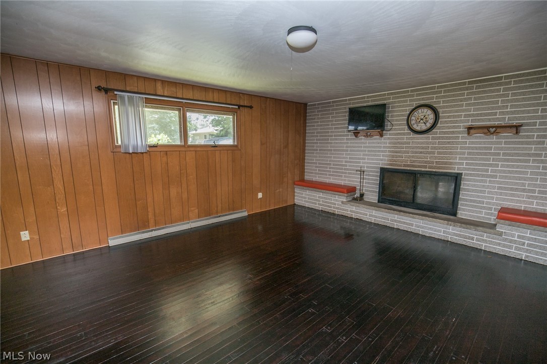 Ideal Acres - Residential