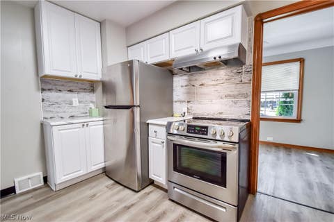 Tiny photo for 908 Wexford Avenue, Parma, OH 44134 (MLS # 5238820)