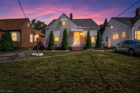 Tiny photo for 908 Wexford Avenue, Parma, OH 44134 (MLS # 5238820)