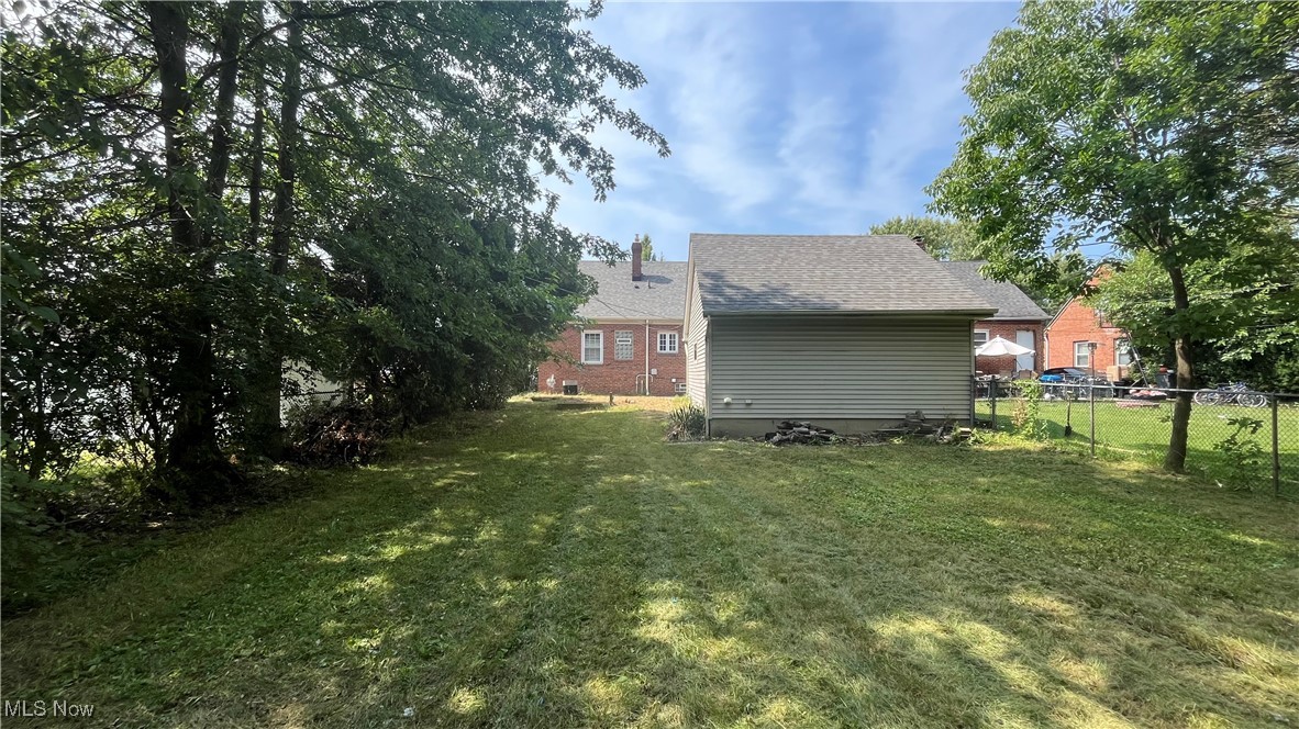 S H Kleinman Realty Cos Briar - Residential