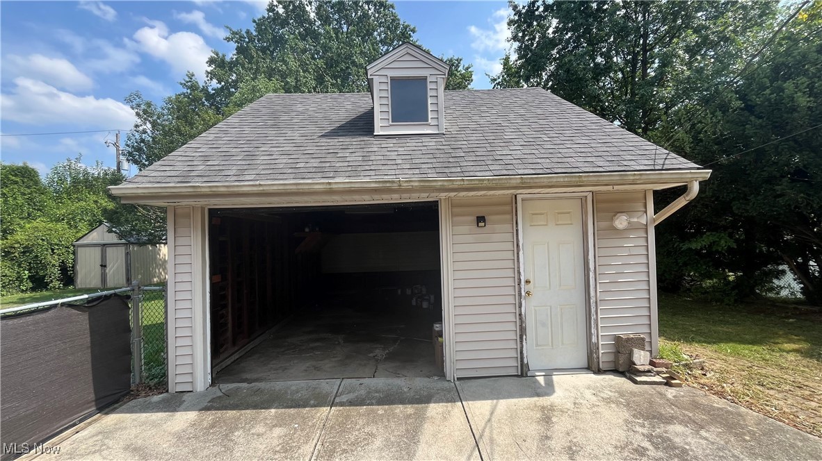 S H Kleinman Realty Cos Briar - Residential