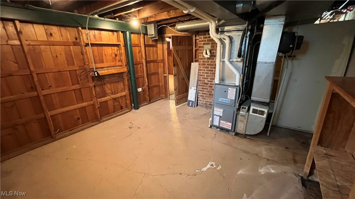 S H Kleinman Realty Cos Briar - Residential