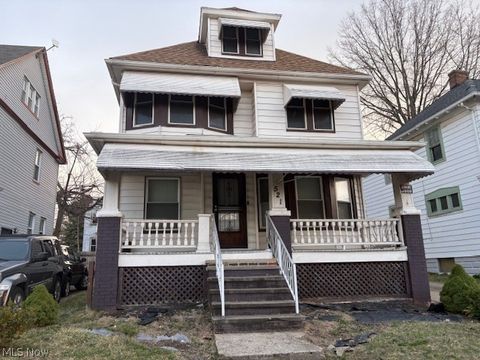 521 E 112th Street Cleveland OH 44108