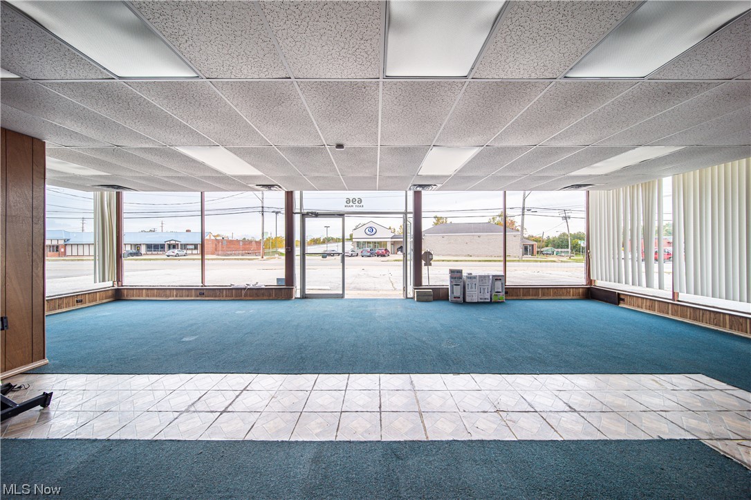 Crowell Gardens - Commercial Sale