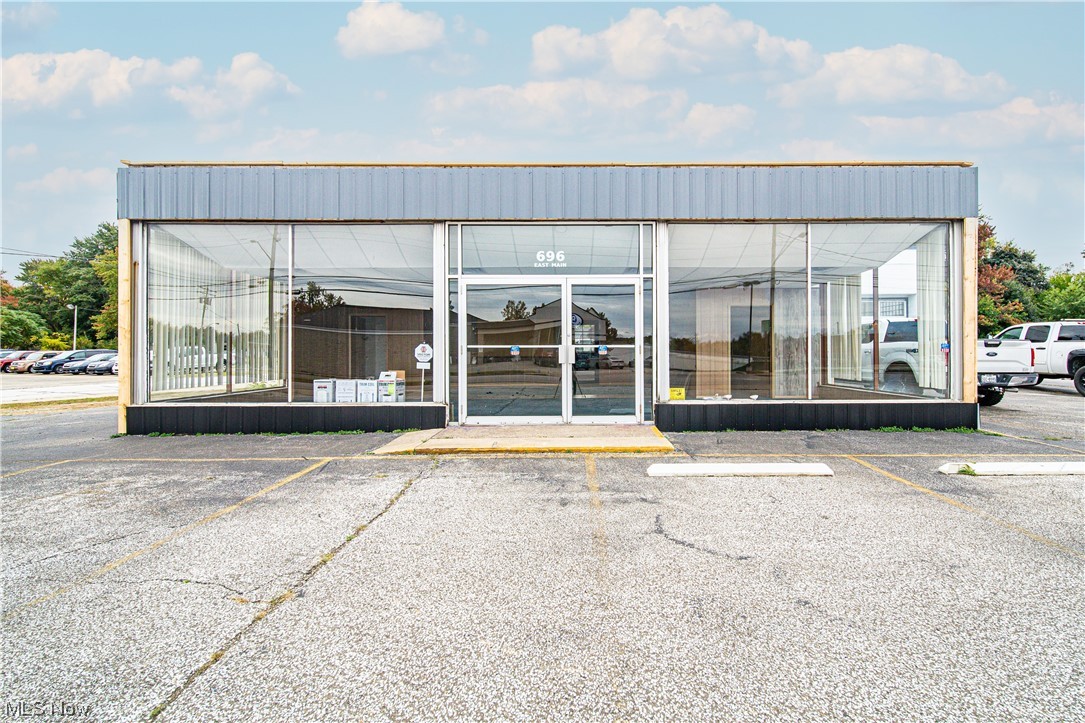 Crowell Gardens - Commercial Sale