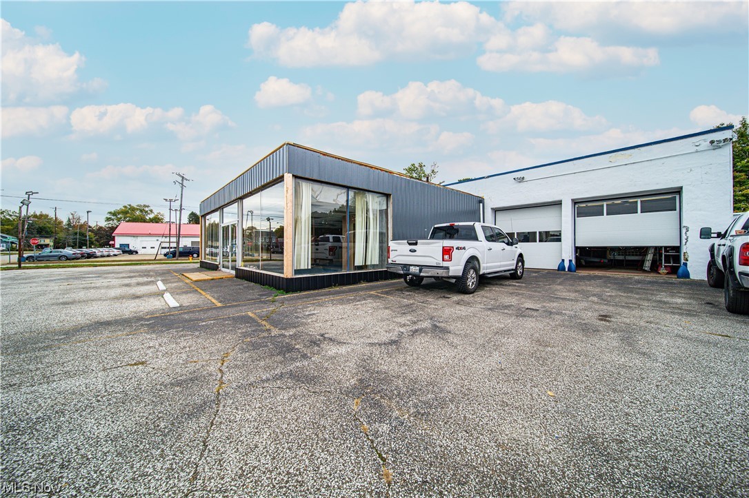 Crowell Gardens - Commercial Sale