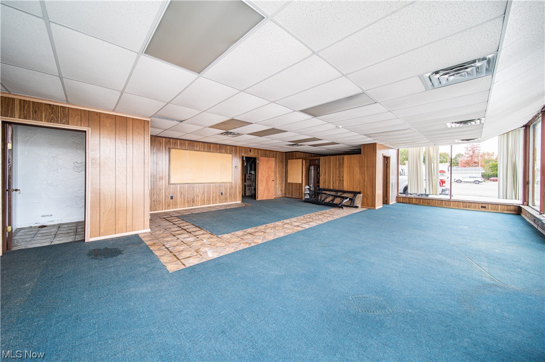 Crowell Gardens - Commercial Sale