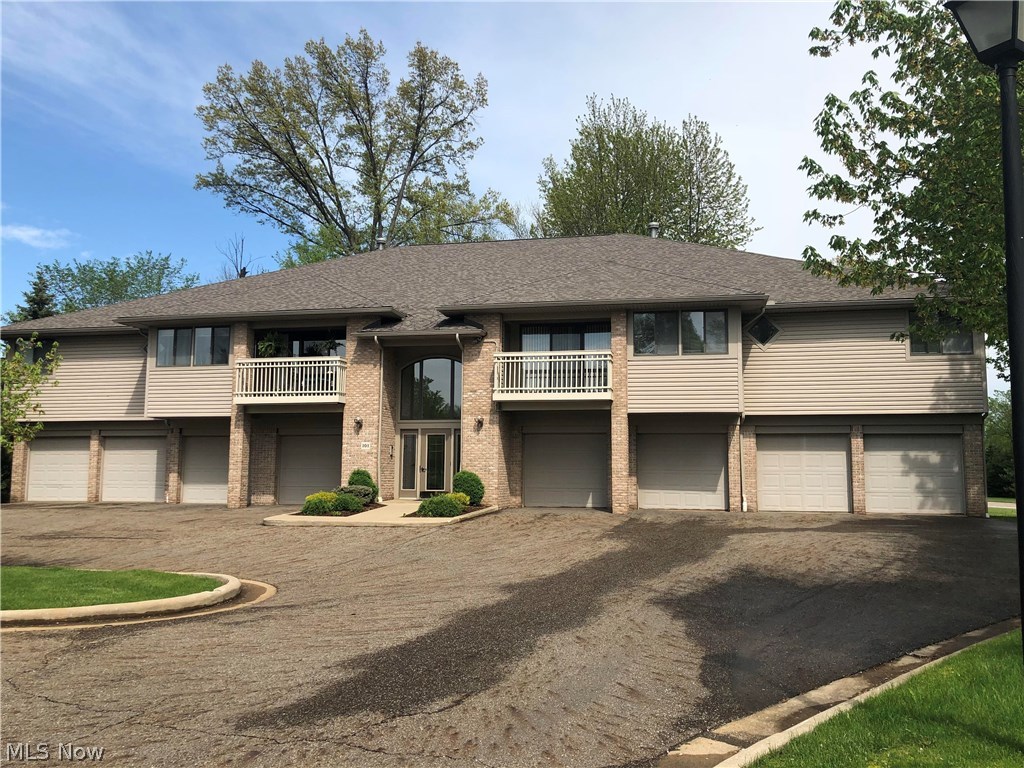 Enclave/Rosemont Rdg Condo Own - Residential