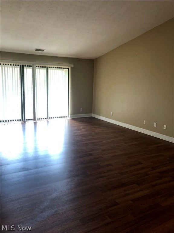 Enclave/Rosemont Rdg Condo Own - Residential