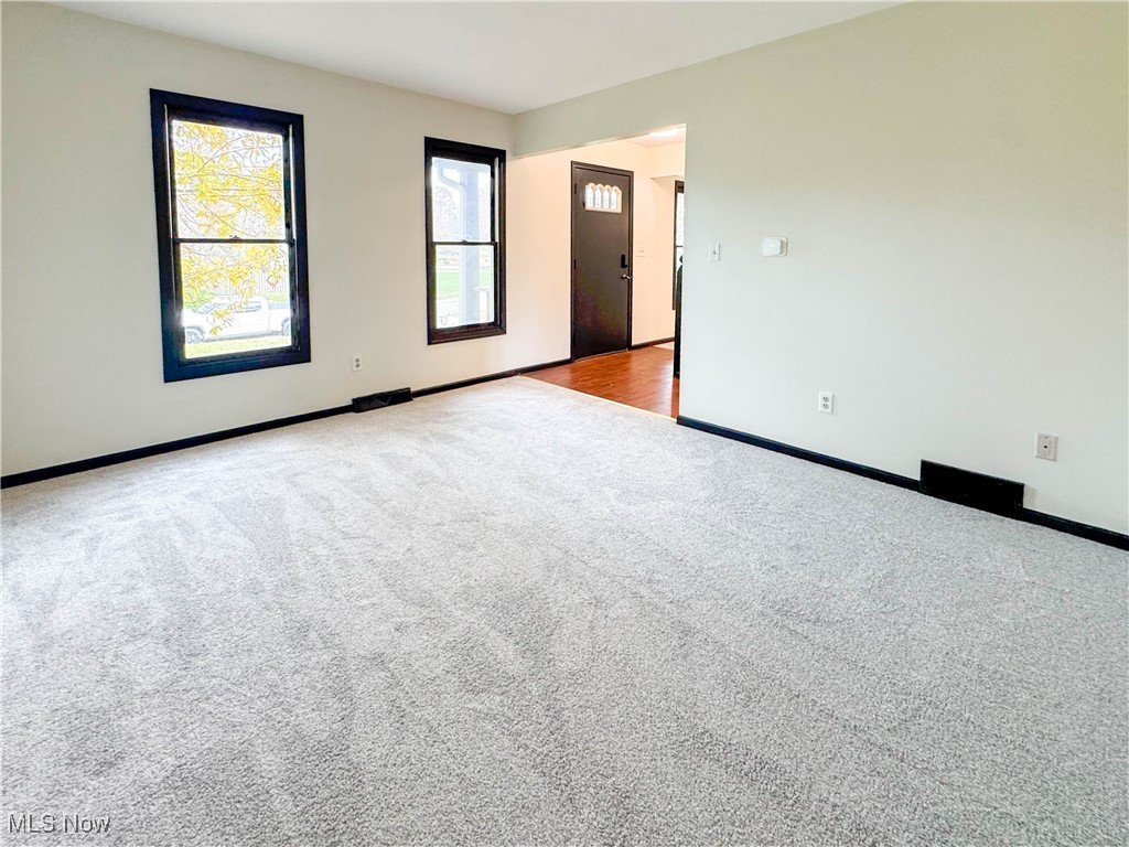 Meanderwood 5 - Residential