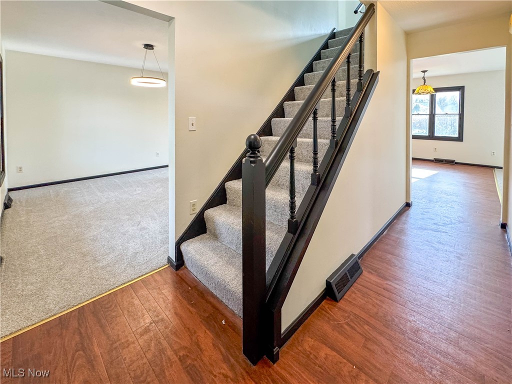 Meanderwood 5 - Residential