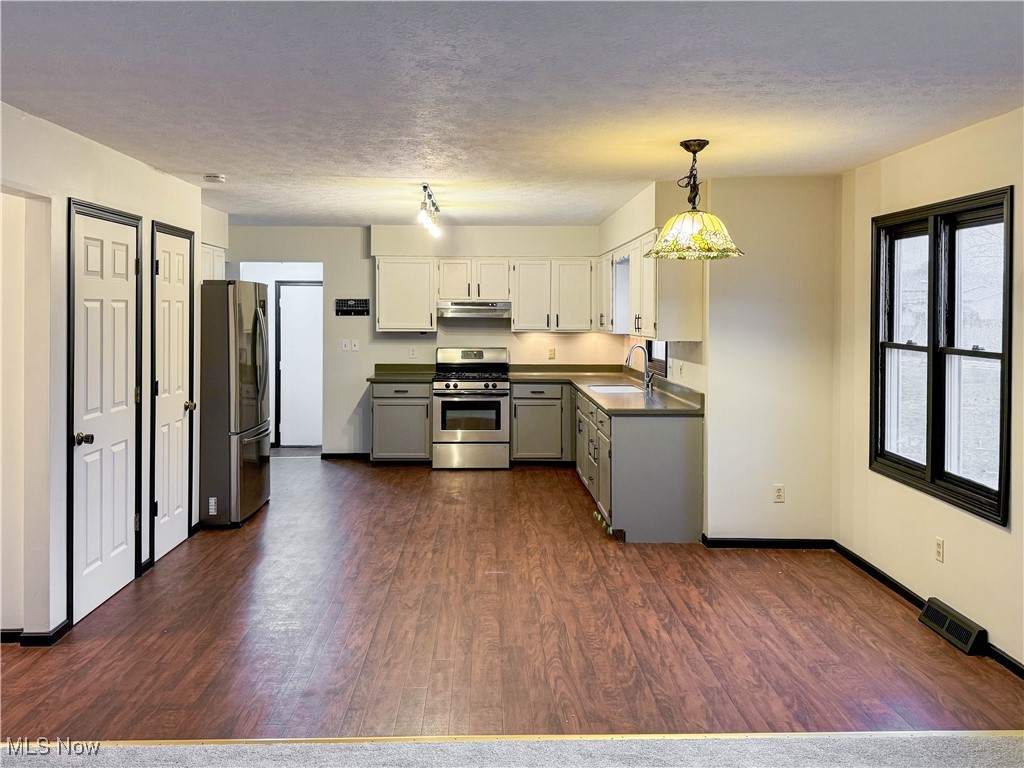 Meanderwood 5 - Residential