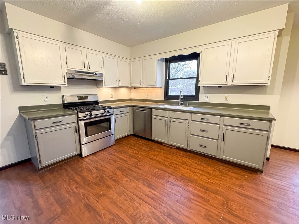 Meanderwood 5 - Residential