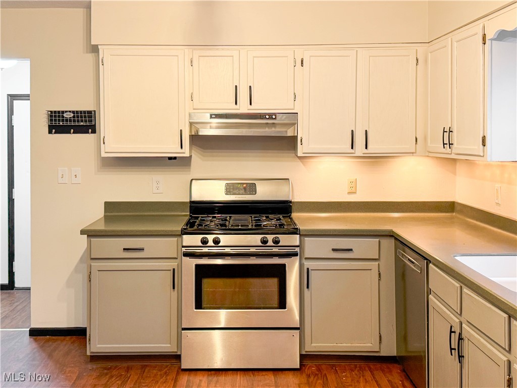 Meanderwood 5 - Residential